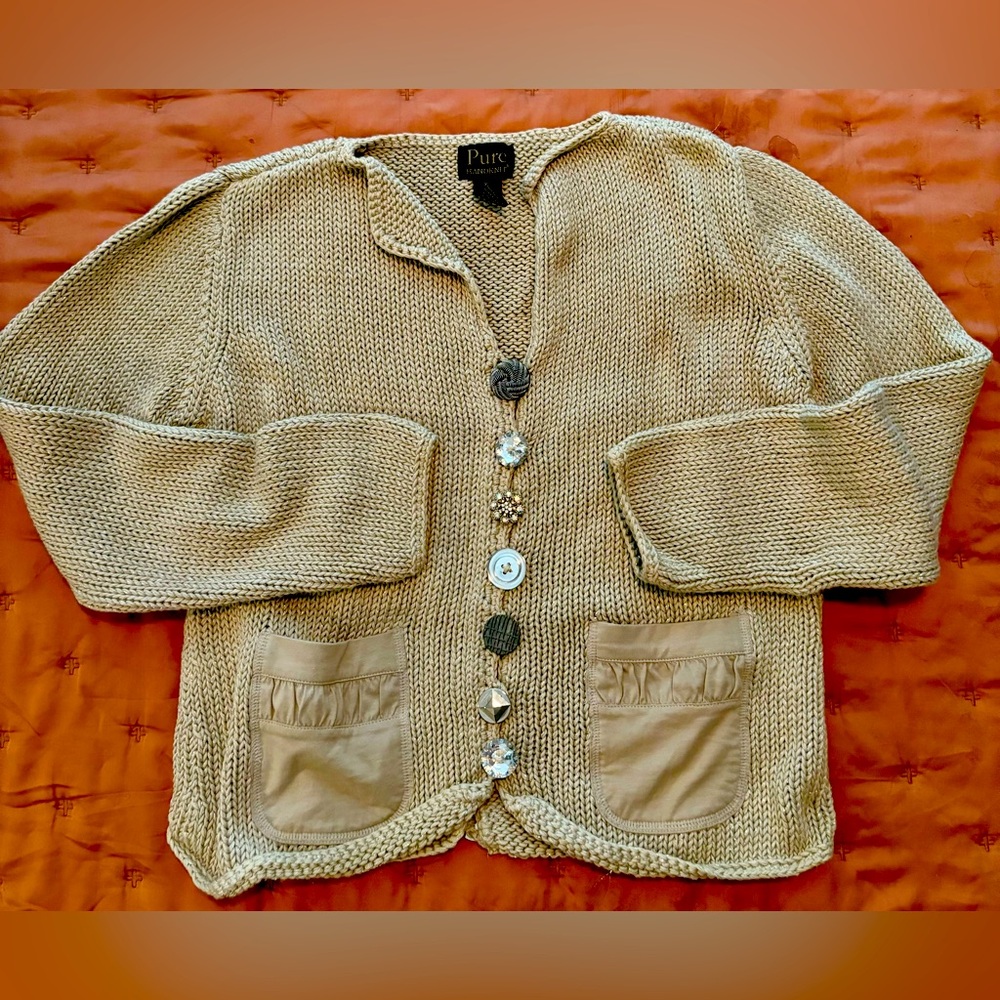 NWOT most unique silver-grey cropped sweater!